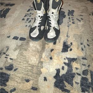 Men's Black and White Athletic Shoes